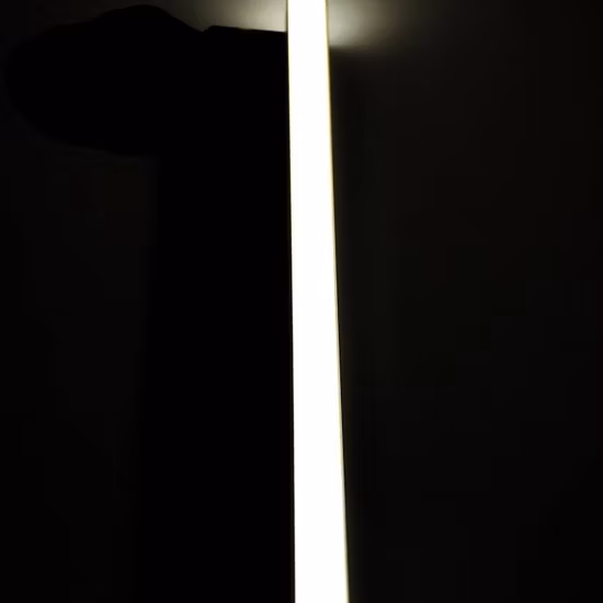 Perfil de luz de paso de escalera que ilumina el perfil LED de aluminio negro